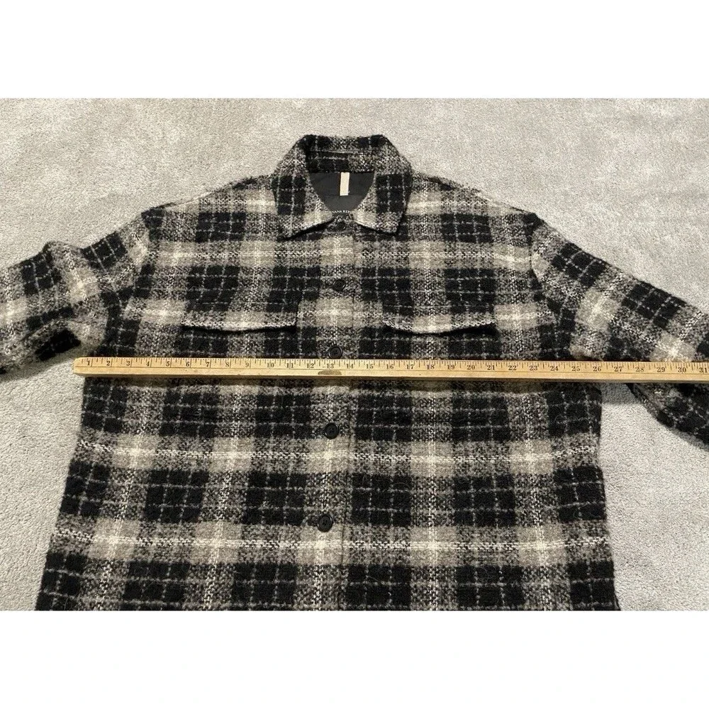 Banana Republic Men's L Plaid Flannel Button-Up Shirt Jacket Black Gray Pockets